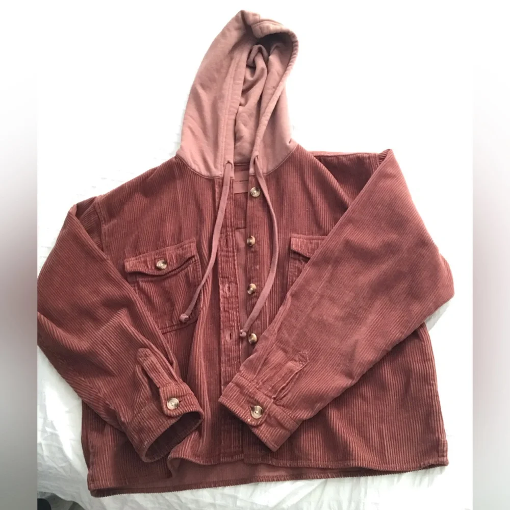 Cropped Corduroy Shirt Jacket - Picture 3 of 8
